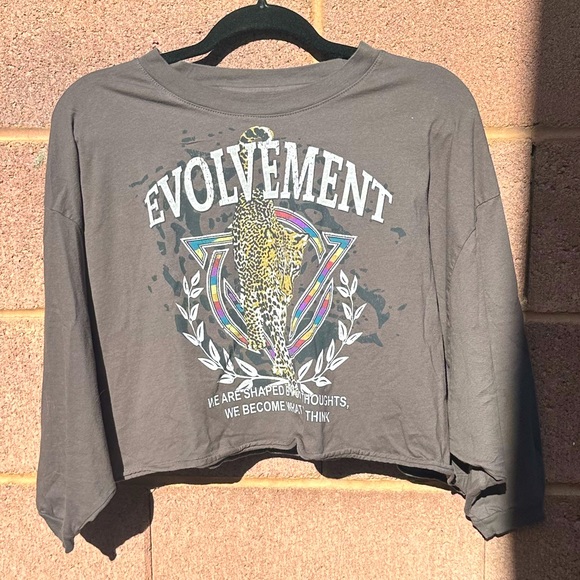 Women’s casual summer fun tops crochet HM size SP, stripe M tie top, LS crop top - Picture 13 of 15